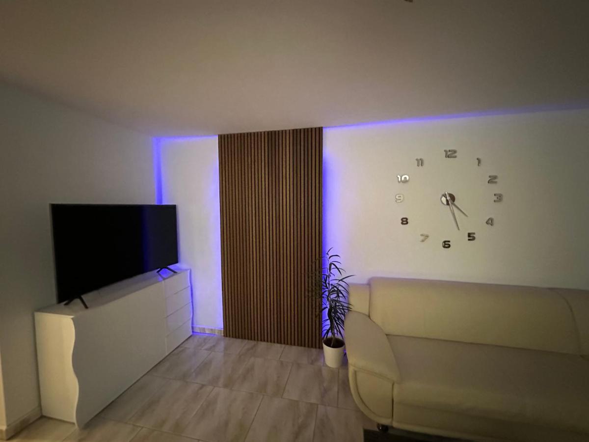 Souterrain Fewo, Europapark, Netflix, 2Xtv Lägenhet Mietersheim Exteriör bild