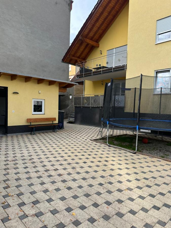 Souterrain Fewo, Europapark, Netflix, 2Xtv Lägenhet Mietersheim Exteriör bild