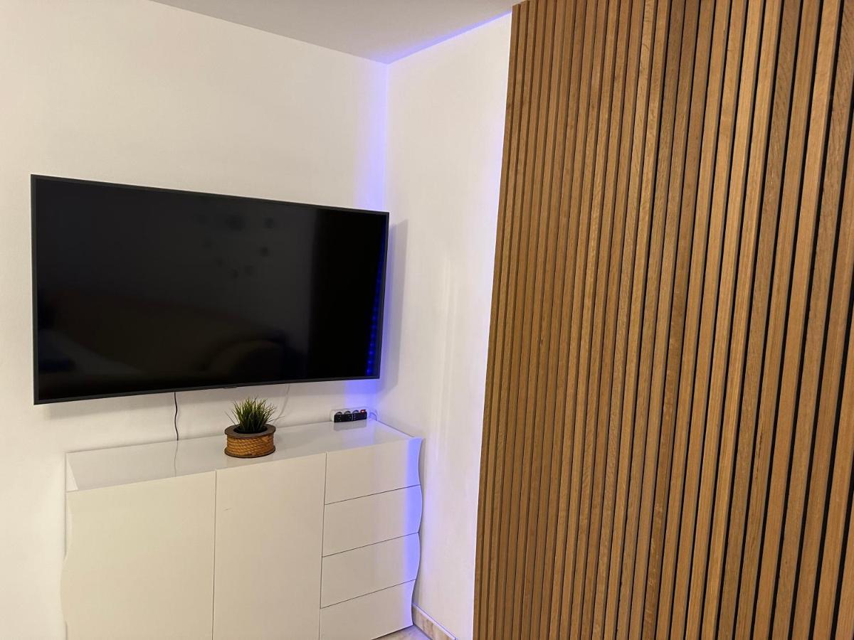Souterrain Fewo, Europapark, Netflix, 2Xtv Lägenhet Mietersheim Exteriör bild